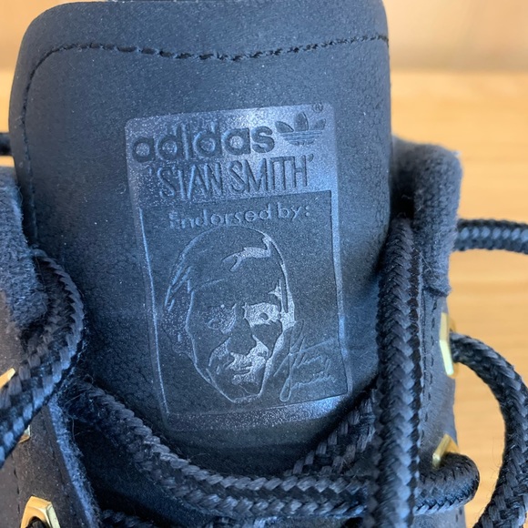 US 5 Adidas Stan Smith Gym Shoes Sneakers - Picture 5 of 11